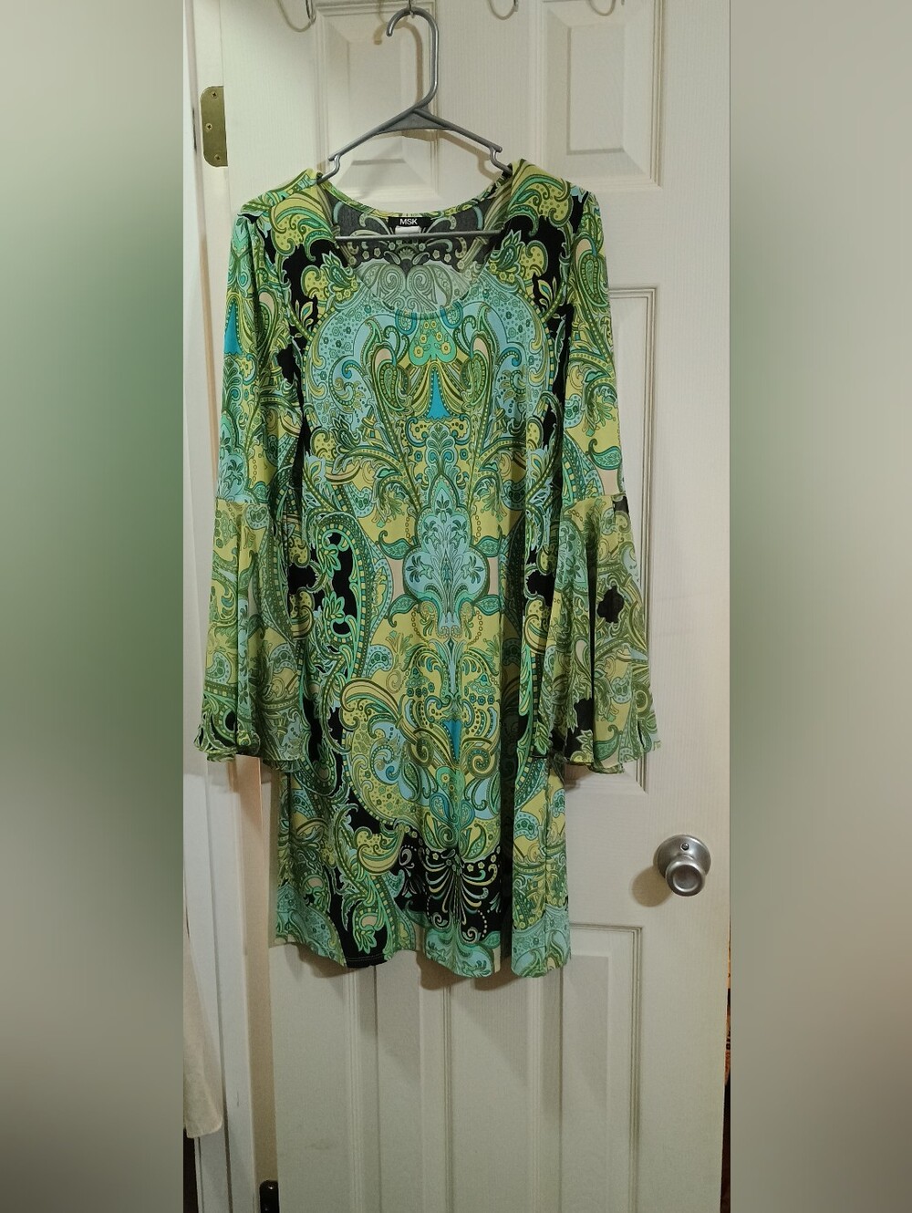 MSK Green Long-sleeved Dress